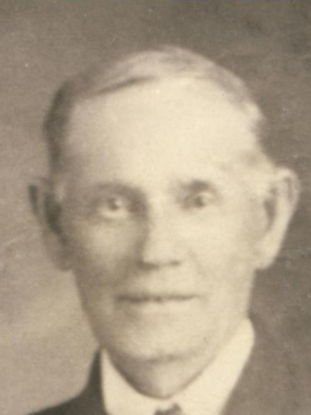 John Henry Gordon Jr. (1855 - 1938) Profile